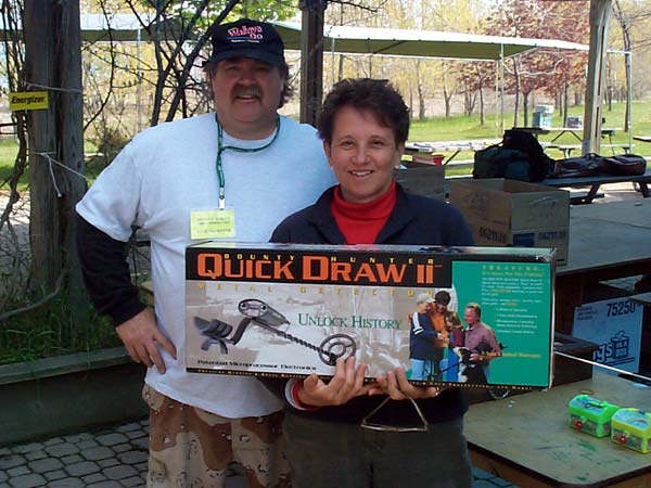 2003HUNT006