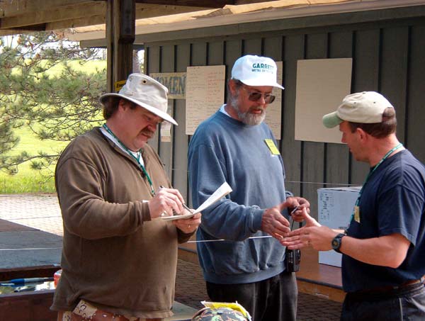 2003HUNT024