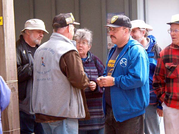 2003HUNT025
