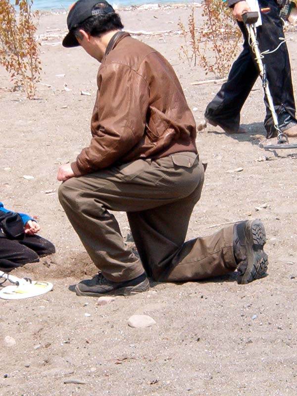 2003HUNT056