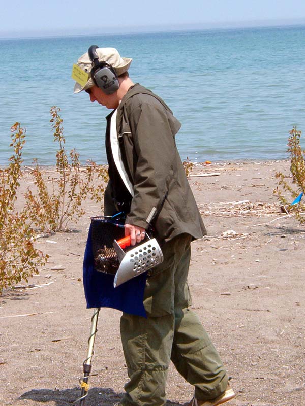 2003HUNT057