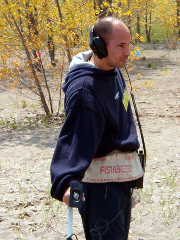 2003HUNT059
