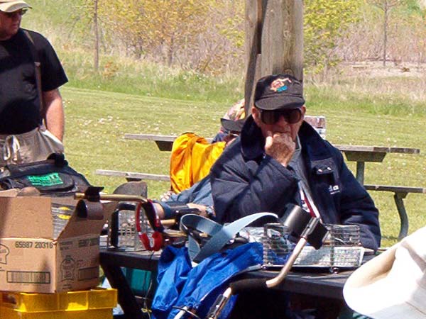 2003HUNT081