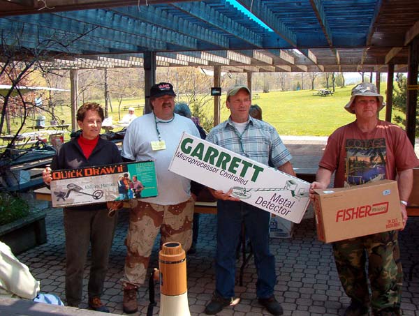 2003HUNT097
