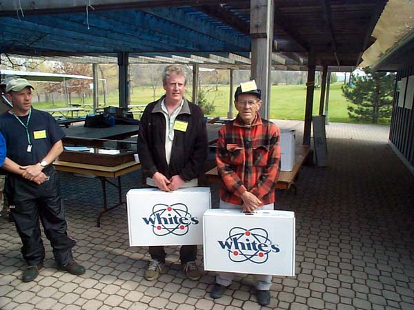 2003HUNT098