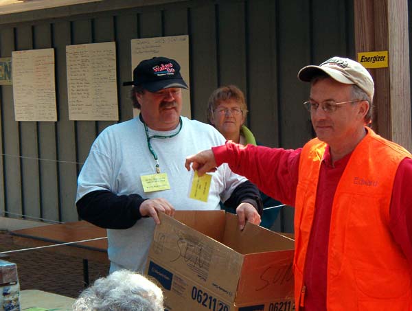 2003HUNT105