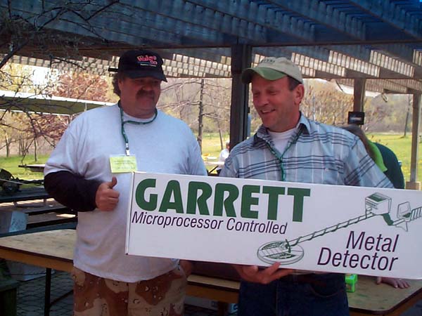 2003HUNT109