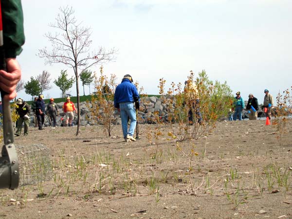 2003HUNT121