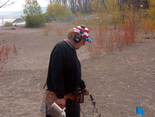 2003HUNT159