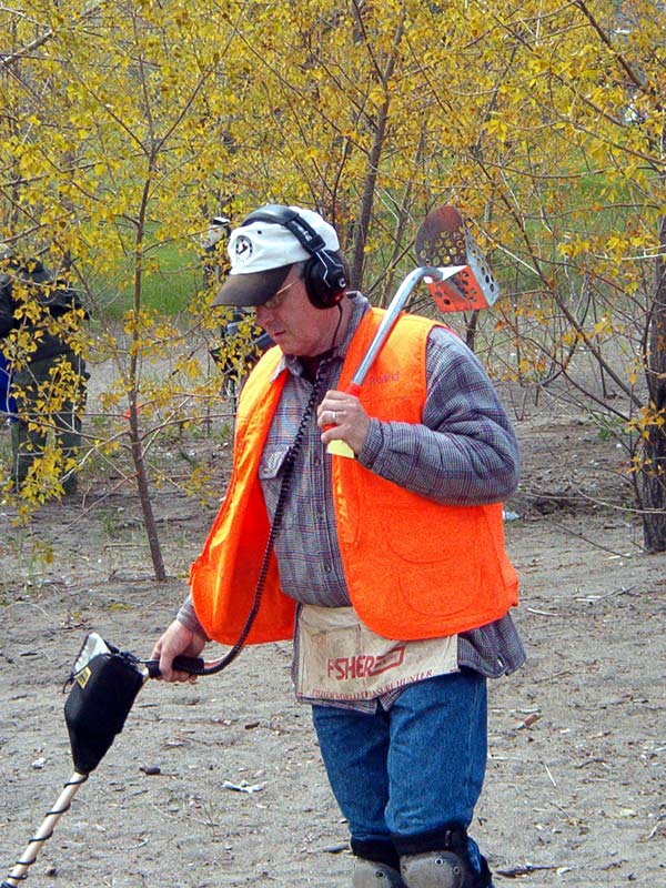 2003HUNT200