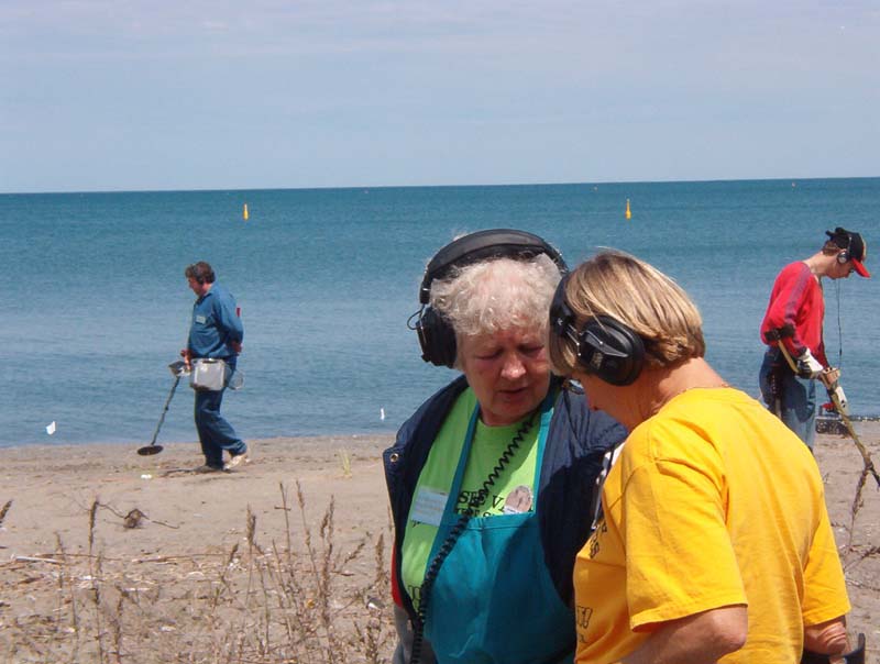 BeachHunt068