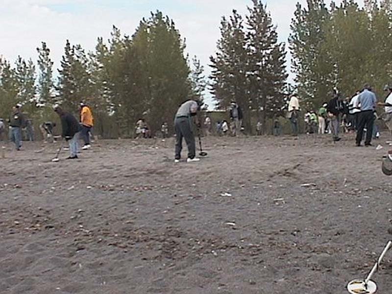 BeachHunt165